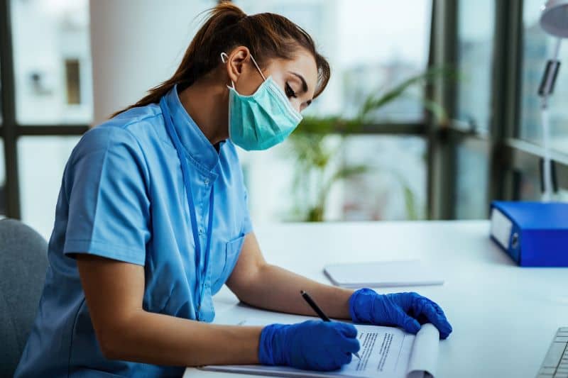 Female scientist doing on medical research Female scientist doing on medical research